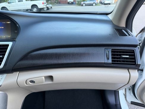 Used 2014 Honda Accord EX image 32