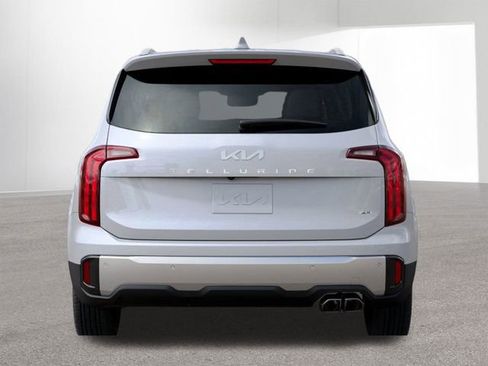 New 2025 Kia Telluride S image 16