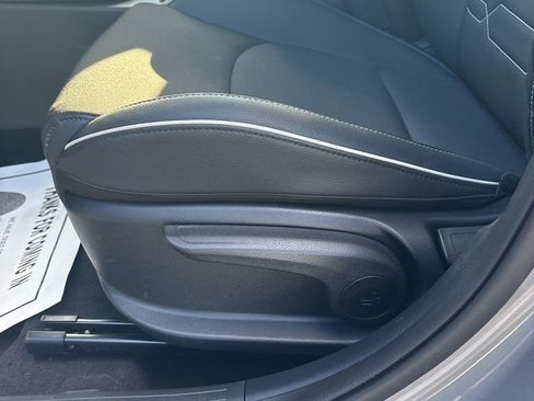 Used 2024 Kia Forte GT-Line image 16