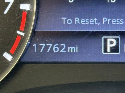 Used 2022 Nissan Frontier SV RWD image 19