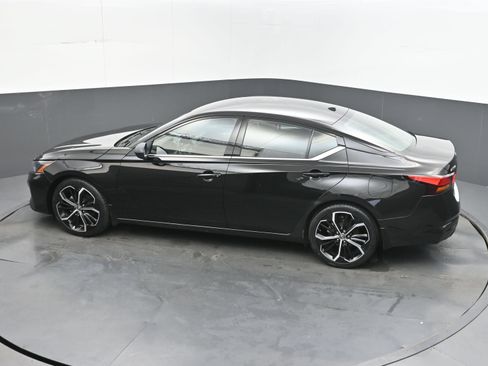 Certified 2023 Nissan Altima 2.5 SR FWD image 35