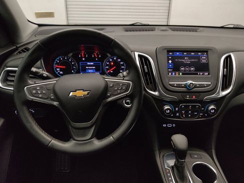 Used 2023 Chevrolet Equinox LT FWD image 22