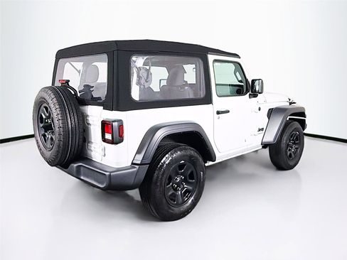 Used 2024 Jeep Wrangler Sport AWD/4WD image 7