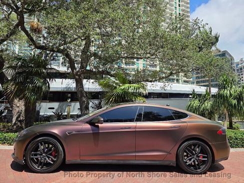 Used 2013 Tesla Model S RWD image 17