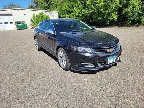 Used 2014 Chevrolet Impala LTZ FWD image 3