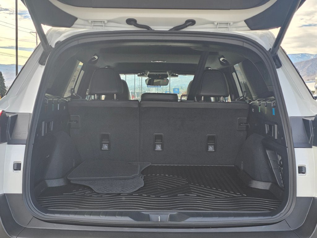 New 2026 Subaru Outback Limited XT AWD/4WD image 23