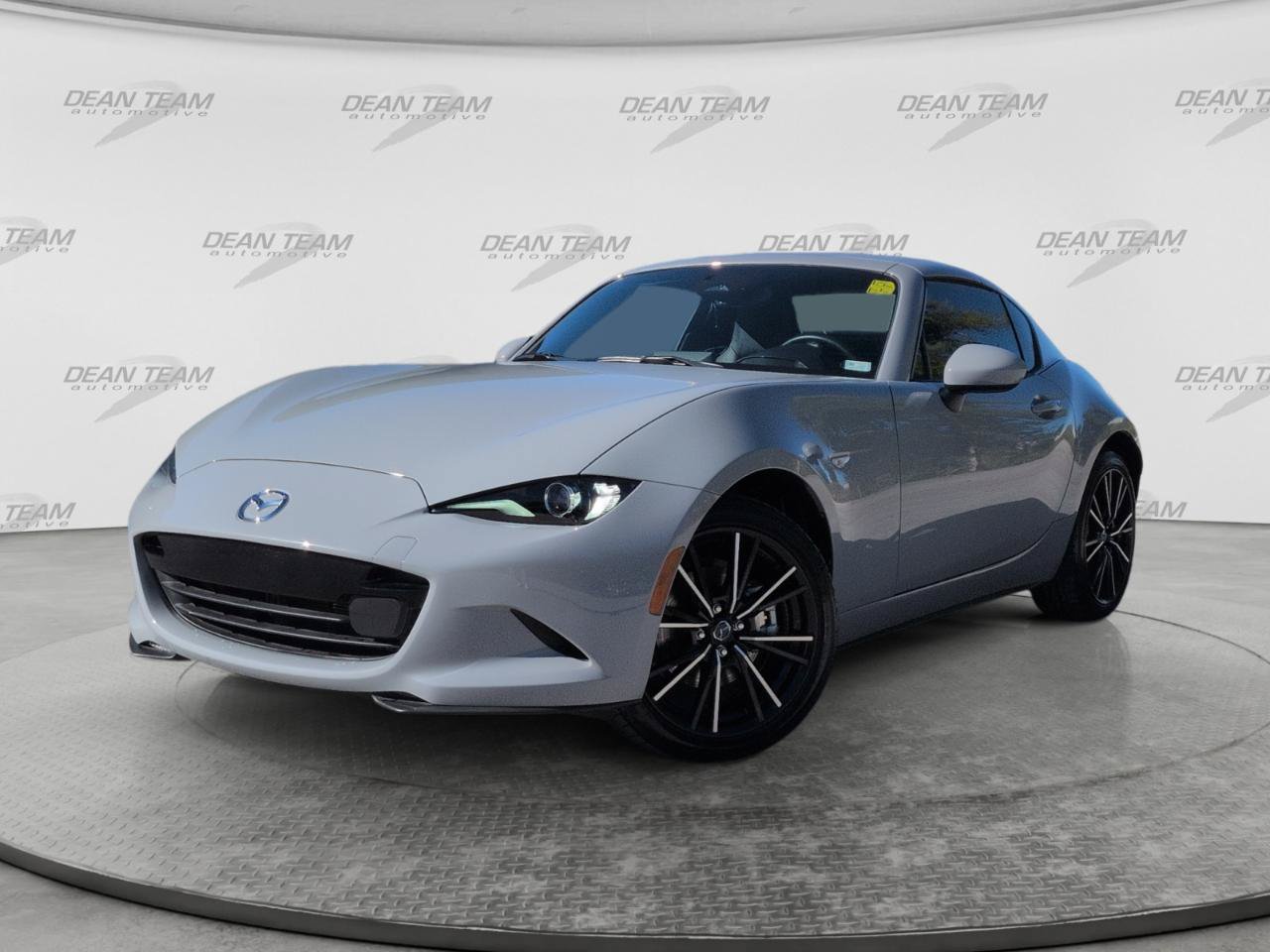 Used 2026 MAZDA MX-5 Miata RF Grand Touring RWD image 3