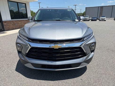 Used 2025 Chevrolet Blazer LT FWD image 10
