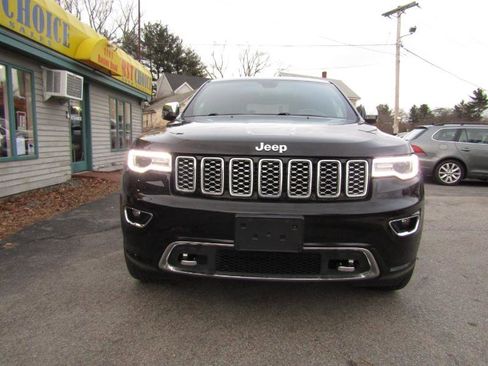 Used 2018 Jeep Grand Cherokee Overland image 7