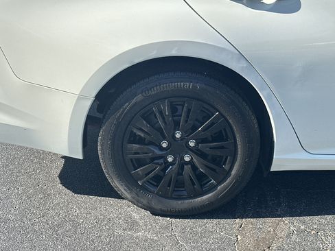 Used 2021 Nissan Altima 2.5 S FWD image 17