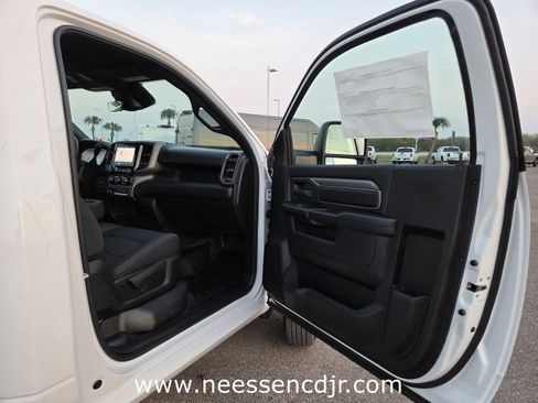 New 2026 RAM 3500 Tradesman image 16