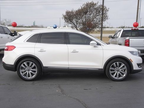 Used 2018 Lincoln MKX Reserve w/ Driver Assistance Package image 5