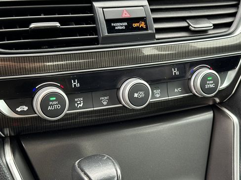 Used 2022 Honda Accord Sport image 19