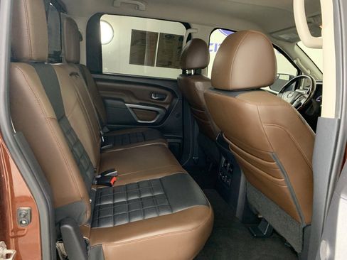 Used 2018 Nissan Titan Platinum Reserve w/ Platinum Utility Package image 37
