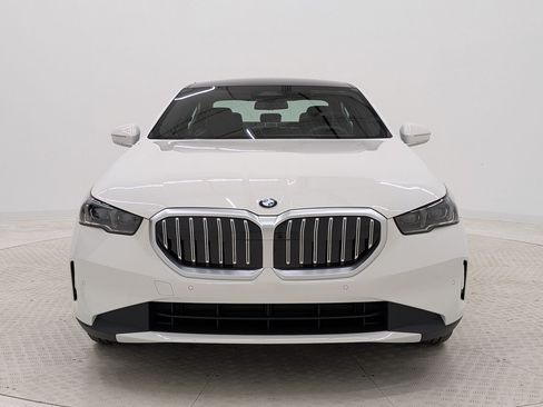 New 2026 BMW 530i w/ Premium Package RWD image 6