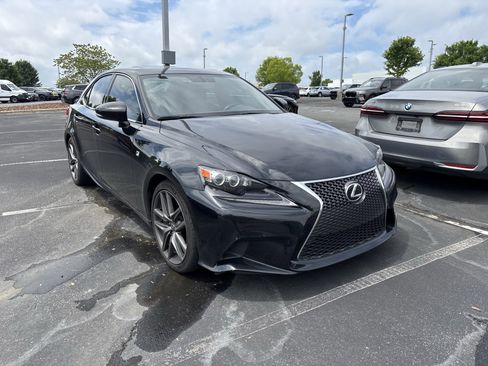 Used 2016 Lexus IS 350 w/ F Sport Package RWD image 7