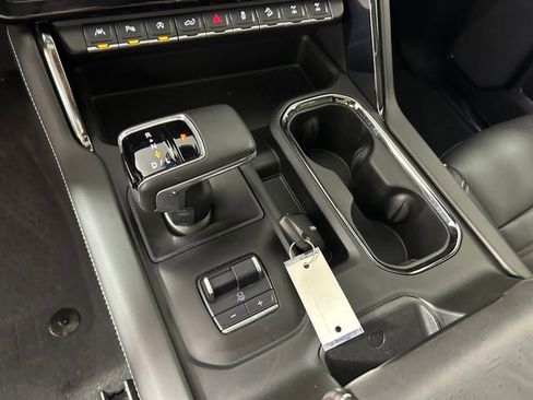Used 2023 GMC Sierra 1500 AT4X AWD/4WD image 21