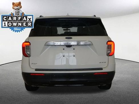 Certified 2023 Ford Explorer XLT image 12