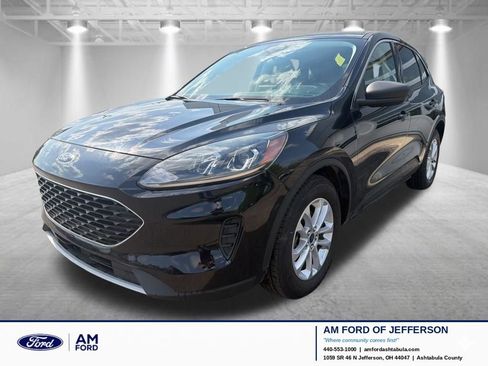Used 2022 Ford Escape SE FWD image 1