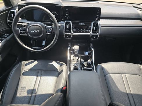 Used 2023 Kia Sorento SX FWD image 21