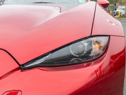 Used 2020 MAZDA MX-5 Miata RF Grand Touring image 21