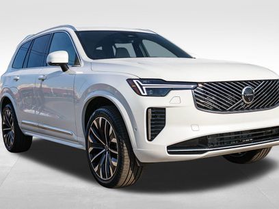 New 2026 Volvo XC90 B6 Ultra w/ Protection Package