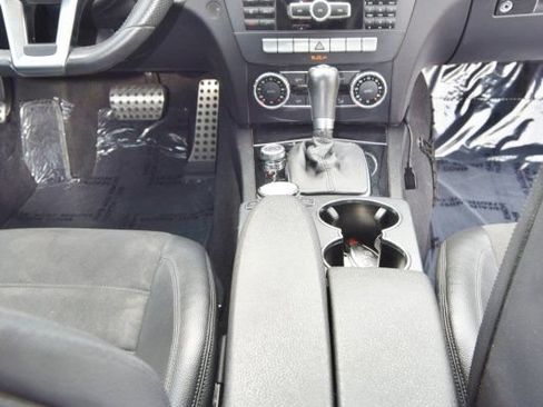Used 2012 Mercedes-Benz C 63 AMG Coupe image 31