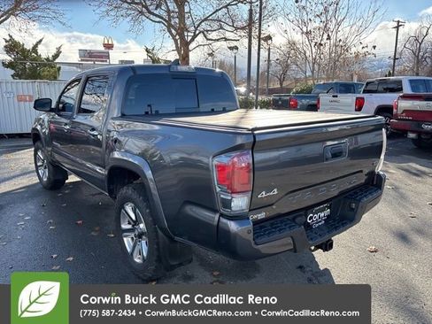 Used 2017 Toyota Tacoma Limited w/ Tow Package image 6