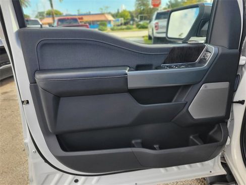 Certified 2022 Ford F150 Lariat w/ Equipment Group 502A High image 14