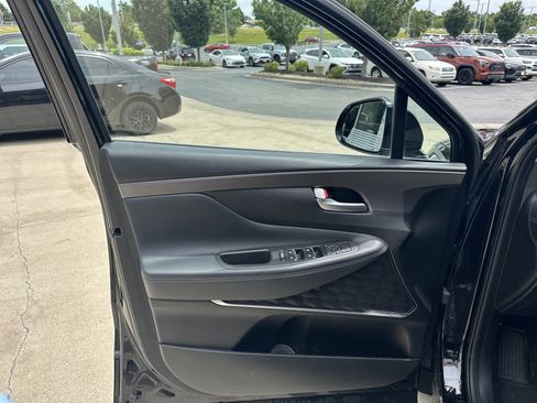 Used 2019 Hyundai Santa Fe Limited FWD image 13