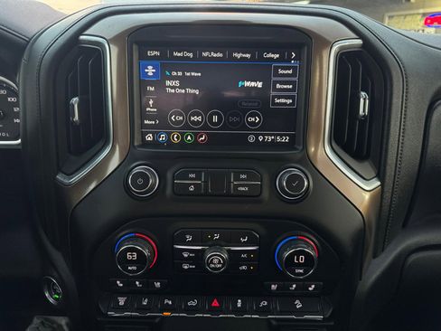 Used 2020 Chevrolet Silverado 2500 High Country w/ Technology Package image 18