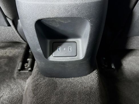 Certified 2024 Hyundai Elantra SEL image 24