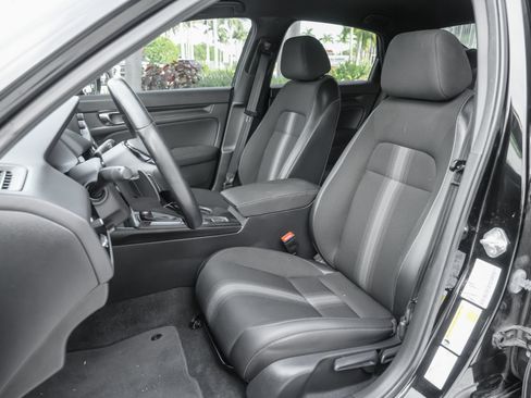 Used 2024 Honda Civic Sport image 17