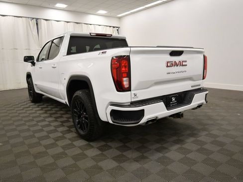 Used 2024 GMC Sierra 1500 Elevation w/ X31 Off-Road Package AWD/4WD image 5