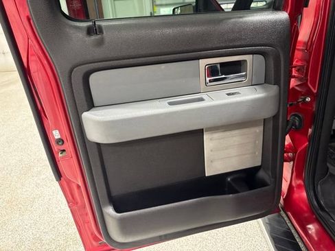 Used 2011 Ford F150 XLT w/ XLT Chrome Pkg AWD/4WD image 14