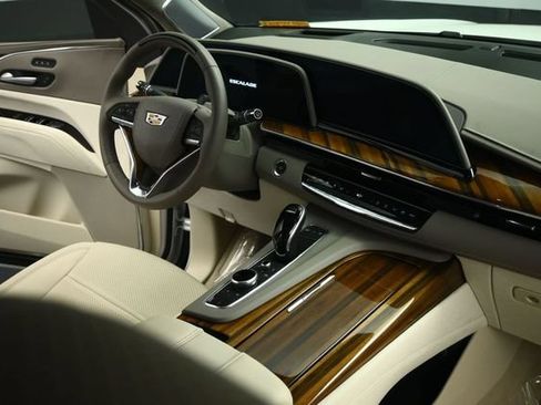 Used 2024 Cadillac Escalade Sport Platinum RWD image 66