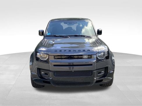 Certified 2024 Land Rover Defender 110 V8 image 2