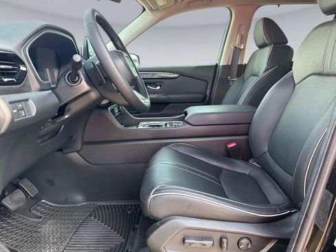 Certified 2025 Honda Pilot Elite image 23
