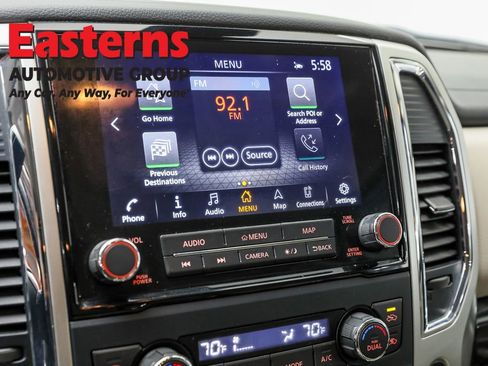 Used 2020 Nissan Titan SV w/ SV Convenience Package image 20