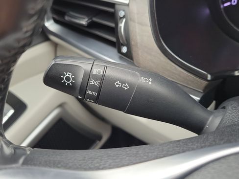 Used 2020 Kia Telluride EX w/ Towing Package FWD image 31