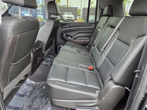 Used 2019 GMC Yukon XL SLT AWD/4WD image 14