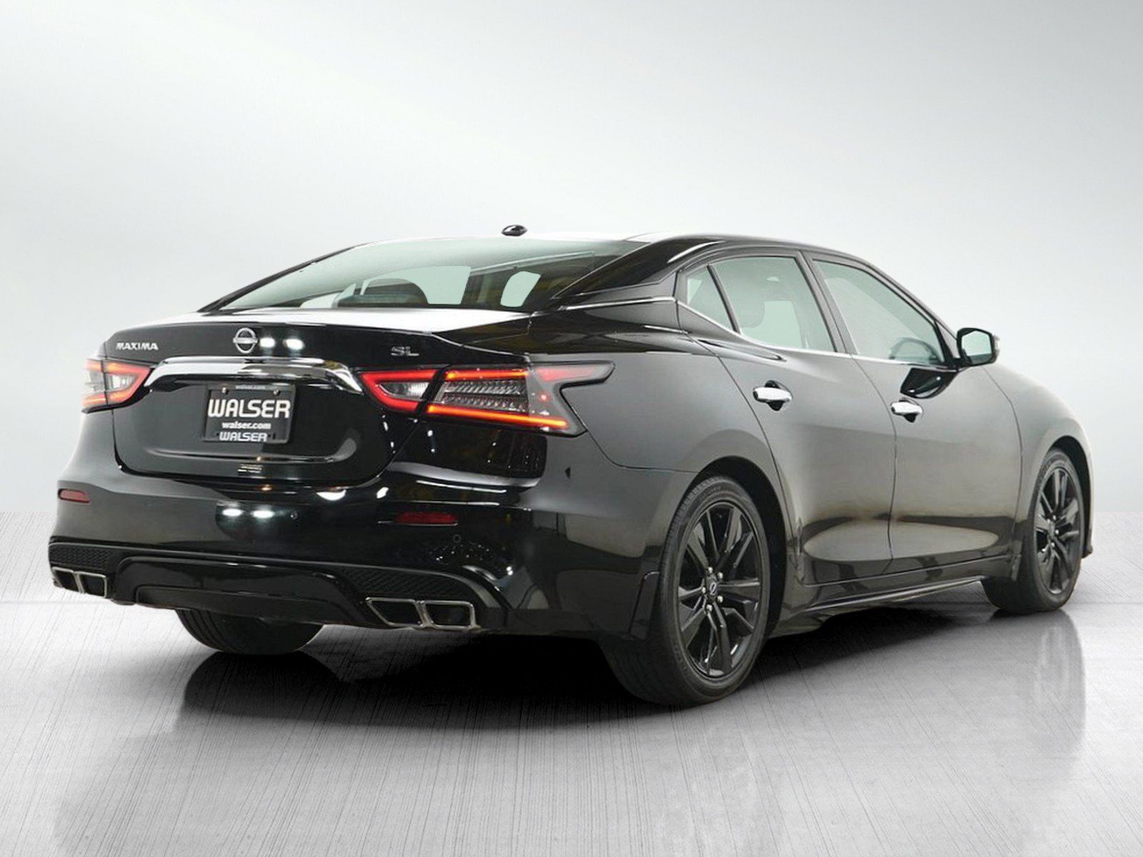 Used 2023 Nissan Maxima SL FWD image 5