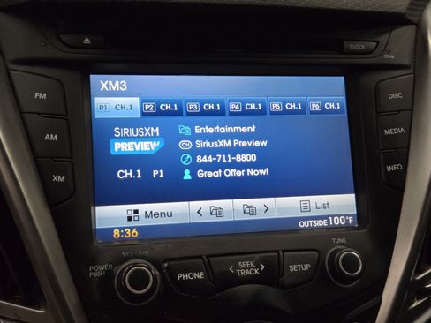 Used 2015 Hyundai Veloster FWD image 17