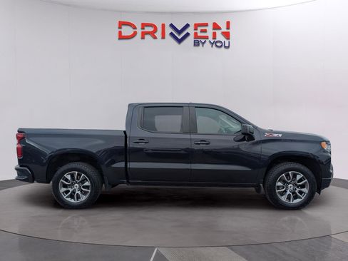 Used 2024 Chevrolet Silverado 1500 RST image 6