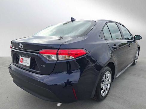 Used 2026 Toyota Corolla LE FWD image 3