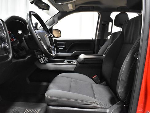 Used 2018 Chevrolet Silverado 1500 LT w/ All Star Edition image 3