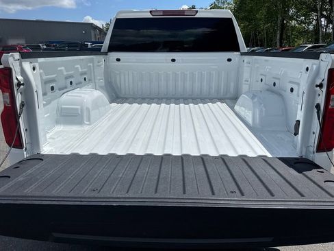 Certified 2025 Chevrolet Silverado 1500 RST AWD/4WD image 10