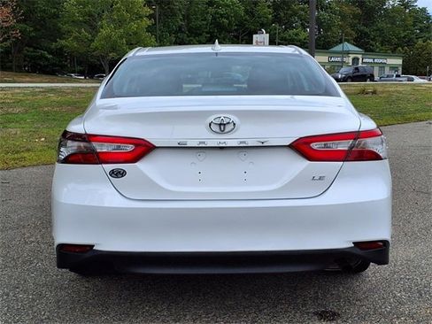 Used 2024 Toyota Camry LE image 27