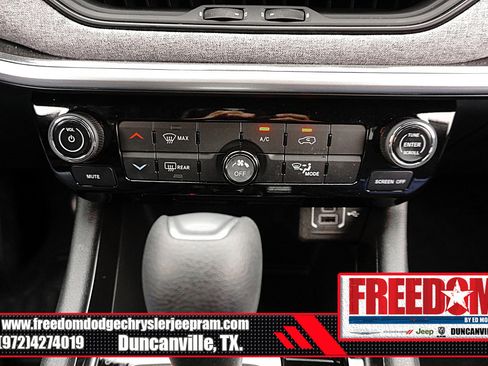 New 2025 Jeep Compass Sport image 23