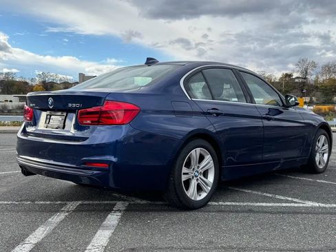 Used 2018 BMW 330i xDrive 330i xDrive Sedan 4D image 6